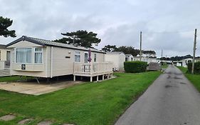 127Cs Hoburne Naish Holiday Park